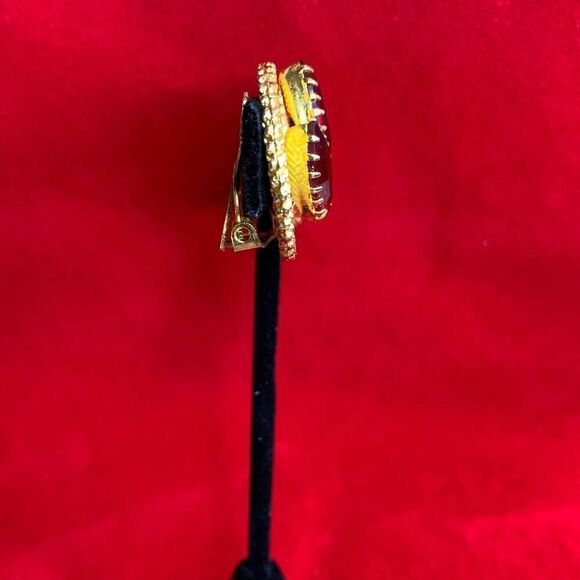 Rich Red Marquis shaped, Faceted Rhinestone Earrings - Picture 4 of 6